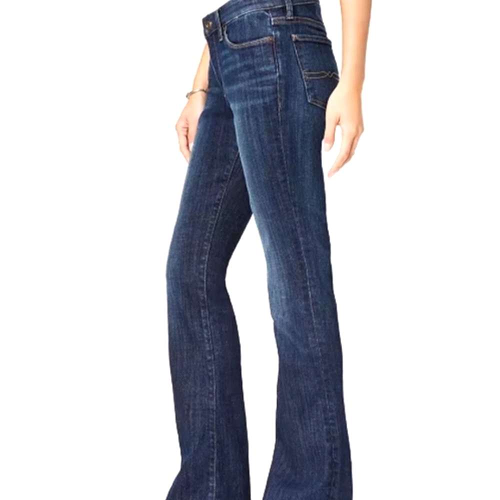 **NWTs** Lucky Brand Mid Rise Flare Short Length